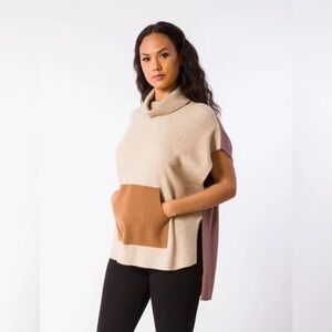 Kerisma Azumi ‘Kanga’ Poncho Beige Multi Color Oversized One Size Sweater